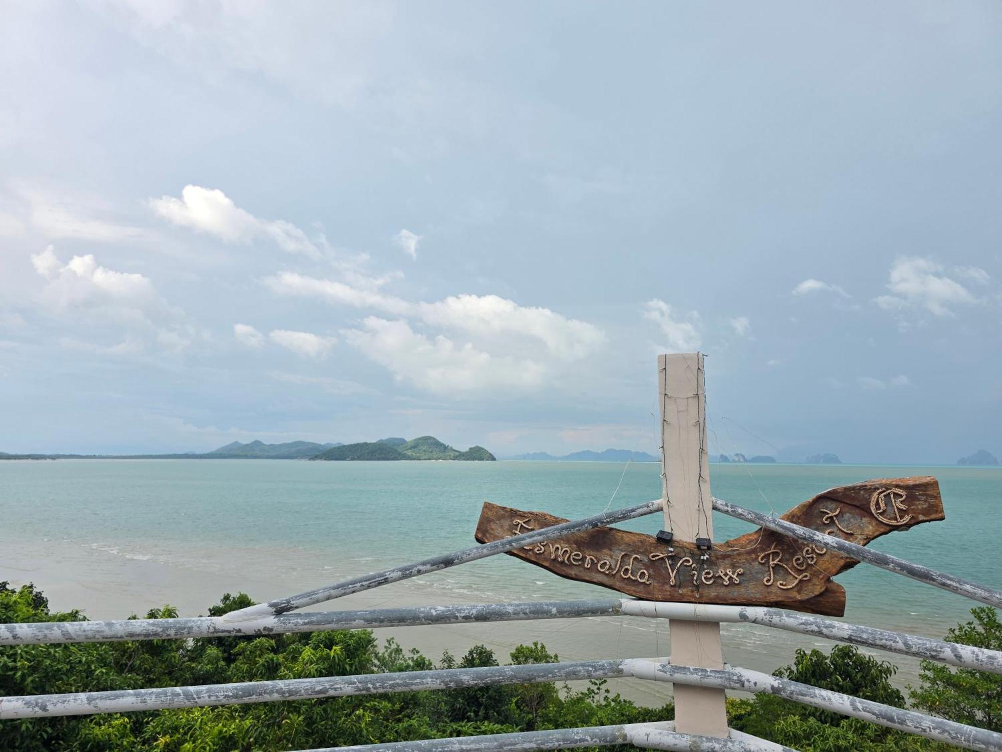 Esmeralda View Resort - SHA Plus Ko Yao Exterior foto