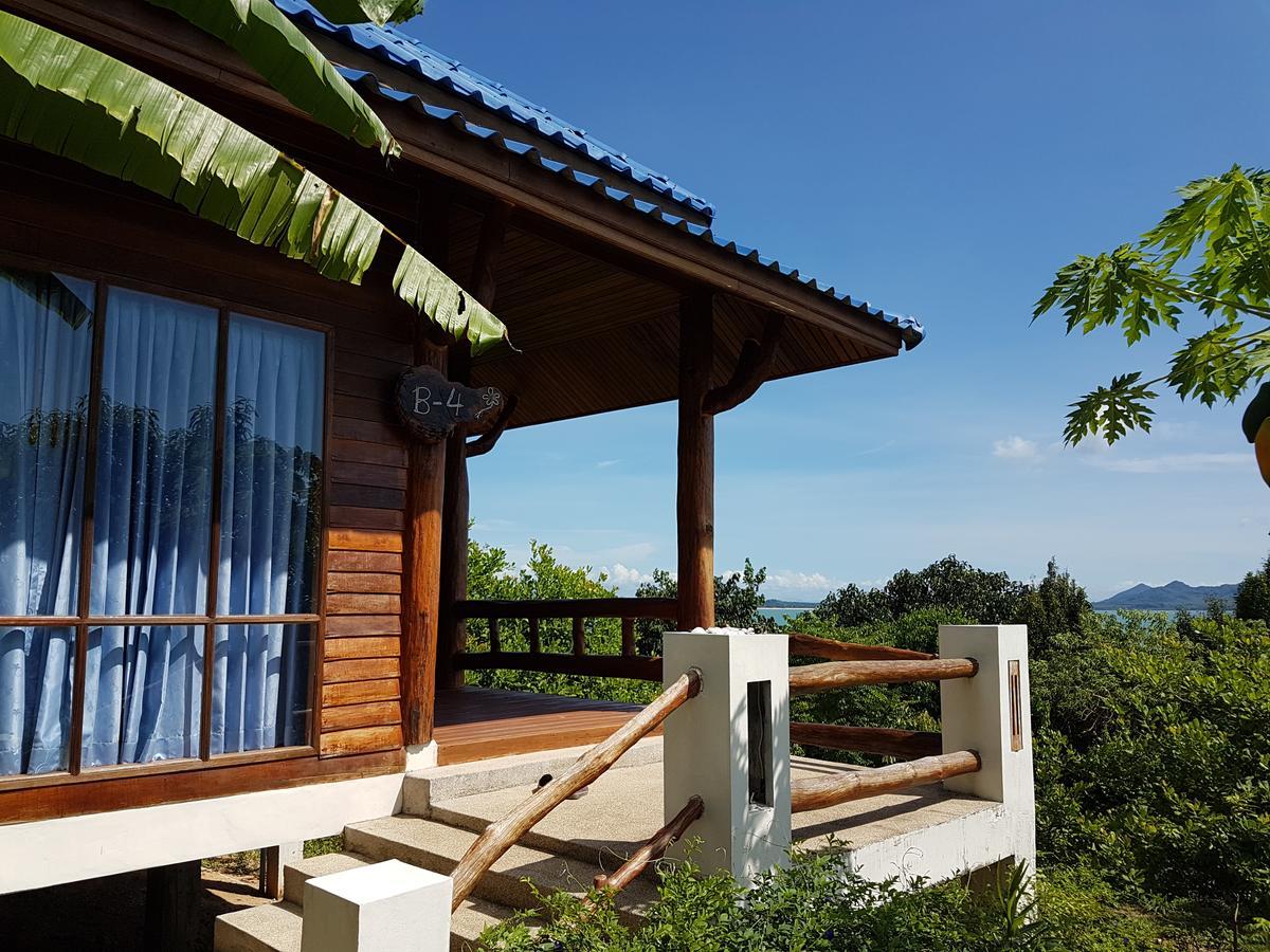 Esmeralda View Resort - SHA Plus Ko Yao Exterior foto